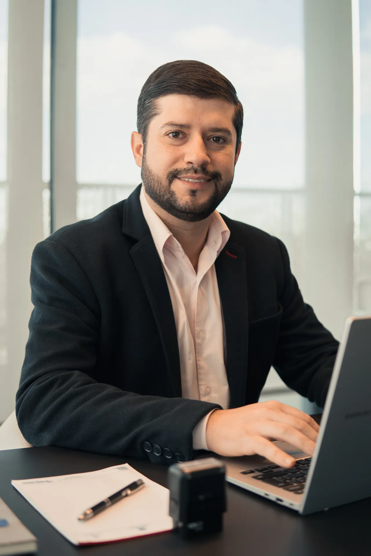 Dr. Alan Andrade